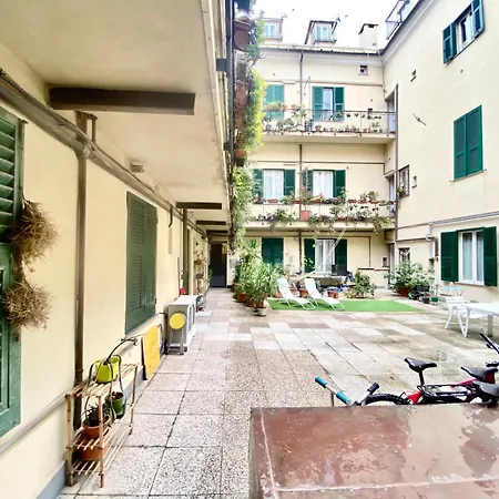 Apartment Casaviva - In Genova's Old Town *